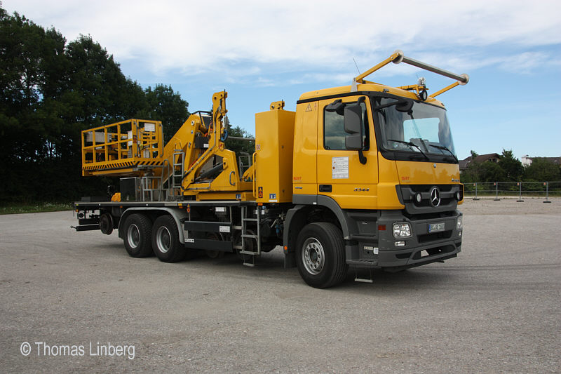 Zweiwege-Lkw, Freilassing, 26.07.2015, Fotograf Thomas Linberg