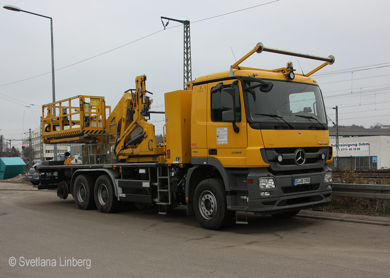 Zweiwege-Lkw, Stuttgart, 16.12.2016, Fotografin Svetlana Linberg