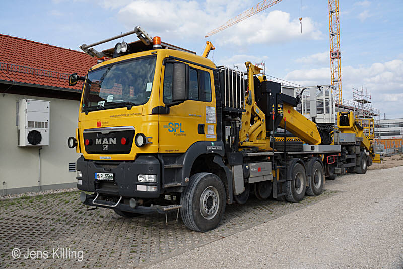 Zweiwege-Lkw, Fürth Hbf., 17.05.2015, Fotograf Jens Killing