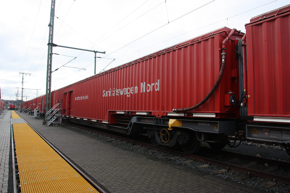 Bild des Rtz-Sanitätswagens 99 80 9 370 150-1, Fulda, Fotografin Svetlana Linberg